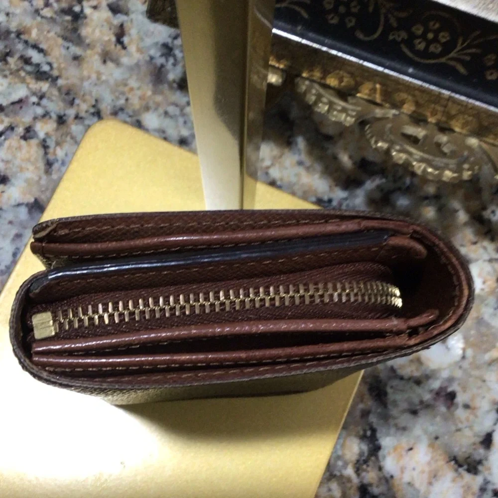 Louis Vuitton Brown Monogram Flap Wallet Authentic EUC